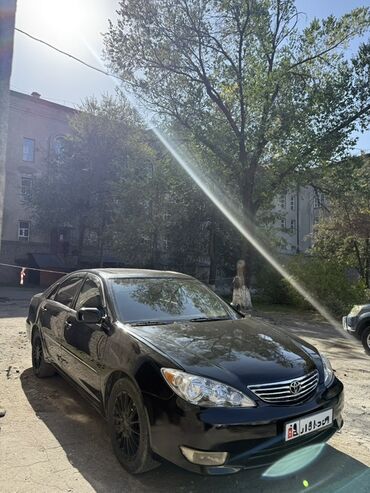 срочно продам авто в связи с переездом: Toyota Camry: 2005 г., 2.4 л, Автомат, Бензин, Седан