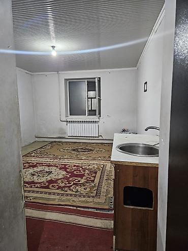 Квартира берилет бир комната Пустой комната душ летом 2 кишиге at lalafo.kg Квартира берилет бир комната Пустой комната душ летом 2 кишиге