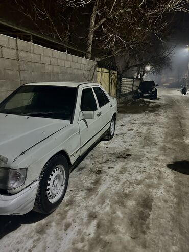 2 2дизель: Mercedes-Benz 190: 1987 г., 2 л, Механика, Бензин, Седан