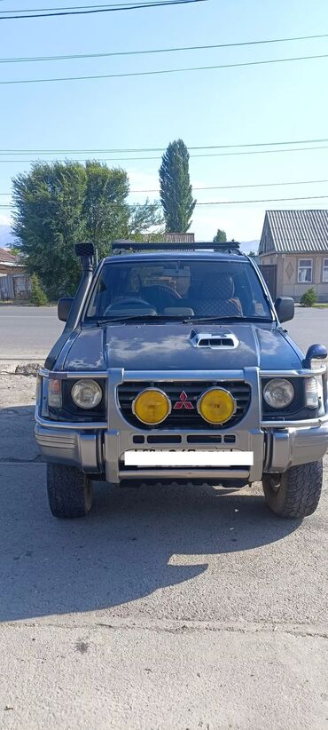 машина авиди: Mitsubishi Pajero: 1993 г., 2.8 л, Автомат, Дизель, Универсал