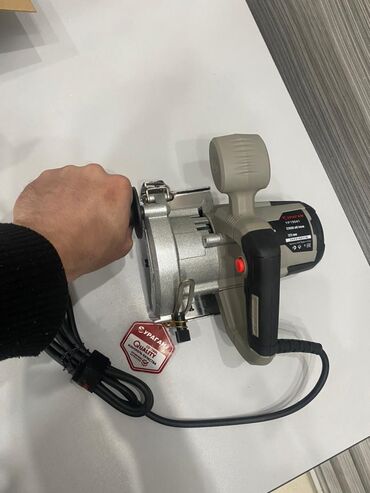 Лобзики: ✅️Пчёлка ураган 125 мм 1500 ват. Также у нас можете купить — 4