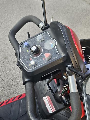 Invalidska kolica: Električni skuter za mobilnost – četvorotočkaš - Stabilna 4 točka — 4