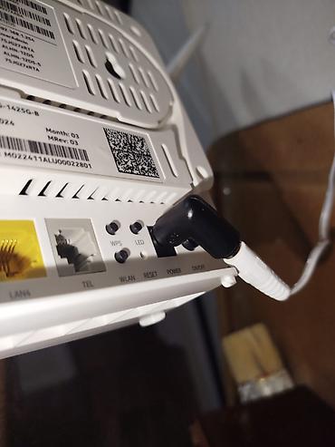 Ноутбуки и аксессуары: Məhsul: güc konnektoru üçün L‑şəkilli Qida bloku adapter üçün ucları; — 6