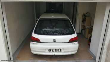 Peugeot 306: 1.4 l | 1998 year | 303000 km. Hatchback