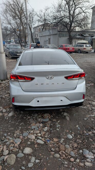 Hyundai: Hyundai Sonata: 2019 г., 2 л, Автомат, Газ, Седан — 12