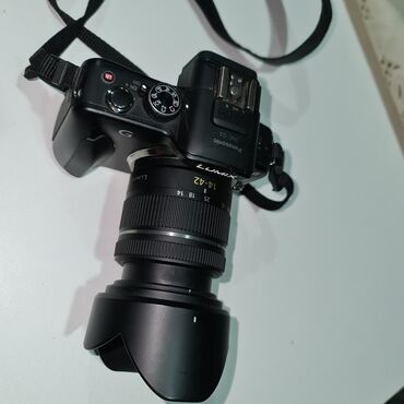 Fotoaparati: Lumix(panasonic)G3 donet iz Svajcarske u top stanju uz aparat ide