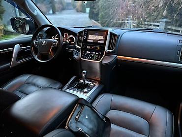 Toyota: Toyota Land Cruiser: 2018 г., 4.6 л, Автомат, Газ, Внедорожник — 3