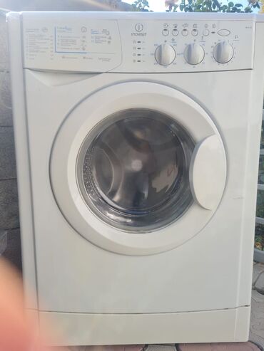 настольные пк: Кир жуучу машина Indesit, Автомат