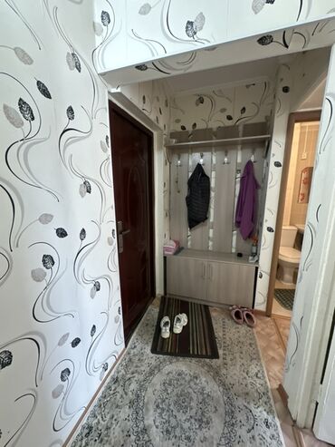 Продажа квартир: 2 комнаты, 47 м², 104 серия, 4 этаж at lalafo.kg — 10 Продажа квартир: 2 комнаты, 47 м², 104 серия, 4 этаж — 10