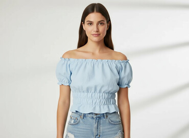 t shirty cold shoulder: Women`s top, size S