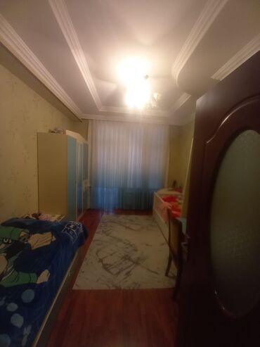 Yeni tikili: 3 otaqlı, Yeni tikili, 81 kv. m — 2