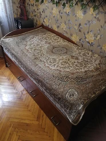 Uşaq mebeli: Tək nəfərlik taxta çarpayı, alt hissədə geniş saxlama üçün 4 ədəd — 3