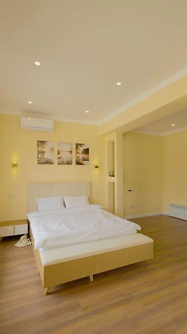 Посуточная аренда домов: Таунхаус с современным ремонтом и собственной придомовой территорией — 4