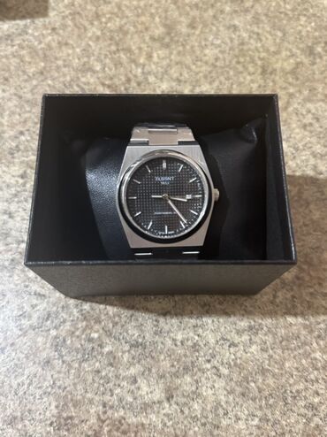 красный галстук: Классикалык сааттар саат, Tissot, Асыл нуска, Эркектердики