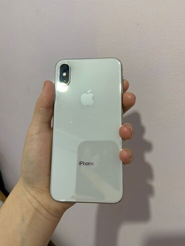 Apple iPhone: IPhone X, Б/у, 256 ГБ, Белый, Чехол, 100 %