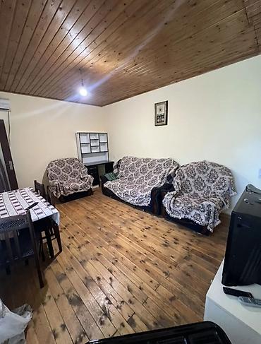 əmircanda: 2 otaqlı ev – mətbəx və yataq otağı ilə. Evde həə sarayet var kancaner — 6