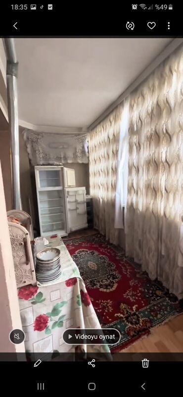 Köhnə tikili: Ev yerləşir Azəritifaqda praspektə baxan binanın arxasındakı -da lalafo.az — 4 Köhnə tikili: Ev yerləşir Azəritifaqda praspektə baxan binanın arxasındakı — 4