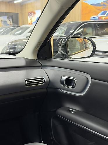 Zeekr: Changan Qiyuan Q05: 2026 г. — 8