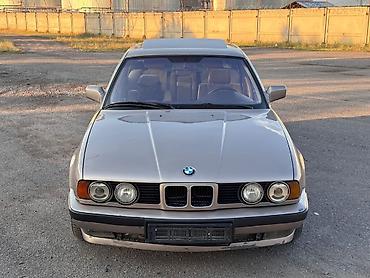новые моторы: BMW 5 series: 1988 г., 2.5 л, Механика, Бензин, Седан — 4