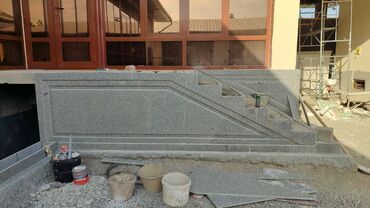 Мраморные и гранитные работы: Отделка лестниц и фасадных элементов натуральным и искусственным — 3