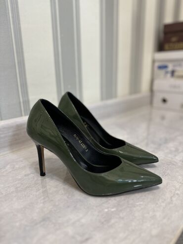 туфли зеленого цвета: Туфли цвет - Зеленый