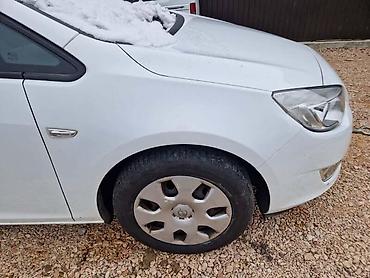 eko hauba: KRILA BELA BOJA ZA OPEL ASTRA J | Svi delovi za Opel vozila : Astra — 2