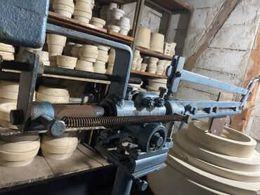 Ostali alati i mašine: 1. Peć za pećenje keramike i grnčarije Peć je zaprimine od 230l — 5