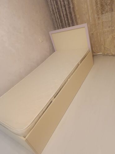 Çarpayılar: Təknəfərlik çarpayı, Bazasız, Matras ilə, Siyirməsiz
