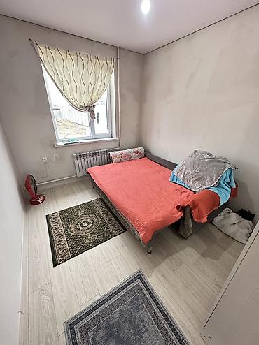 Продажа коттеджей и домов: Продается кирпичный дом с хорошим ремонтом Район: ж/м Военноантоновка — 7