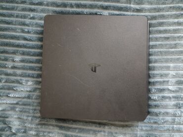xbox one купить бу: Ps4 Slim 1 Tb 2 orjinal pult 1 paddelka pult var Orijinal pultların