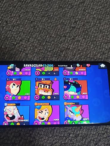 Playstation: Brawl Stars oyun hesabı - Kupa sayı: 16 142 - Toplanan döyüşçü — 1