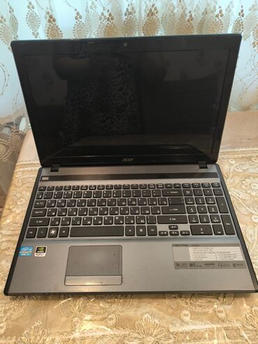 Kompüter ehtiyyat hissələri: Sadece Vindovs unu yuklemek lazmdiAcer Aspire 5755G noutbuku - Ekran