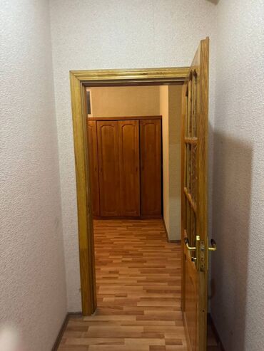 Uzunmüddətli kirayə mənzillər: Nizami rayonu,Neftçilər metrosu,Start idman kompleksinin yanında,16 — 9