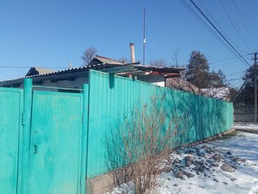 в бишкеке участок: Дом, 100 м², 4 комнаты, Собственник, Старый ремонт