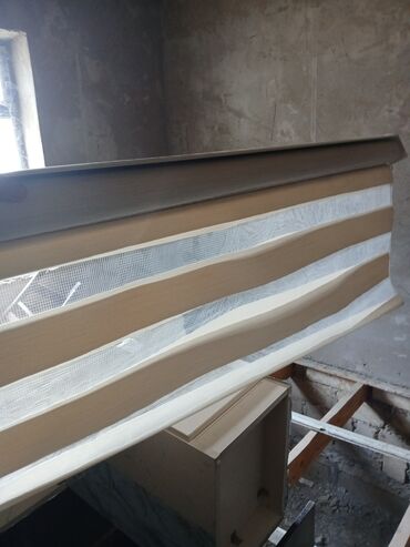 Rulon ştorlar: Jaluz pərdə 6 ədəd iksi böyuk 4 du kicik və əlavə aksezurları hamsı — 10