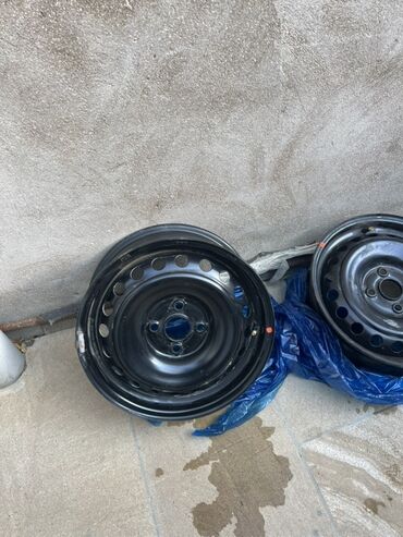 disk hunday: Disk Hyundai R 15, 4 Boltlu