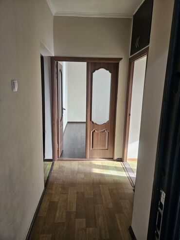 Продажа квартир: 3 комнаты, 63 м², 105 серия, 5 этаж, Косметический ремонт — 1