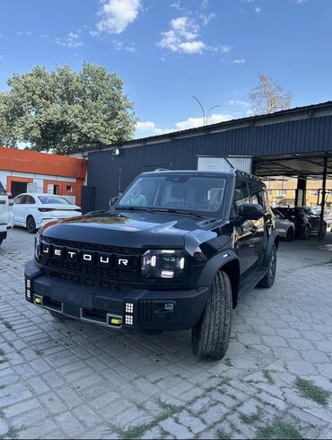 зарядное устройство для электромобиля: Jetour t2 2 турбо бензин + гибрид+ электро 2025 без пробег масло
