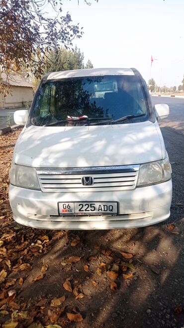купить зимние шины на внедорожник: Honda Stepwgn: 2002 г., Вэн/Минивэн