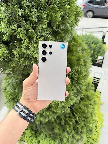 Samsung Galaxy S24 Ultra, Колдонулган, 256 ГБ, түсү - Күмүш