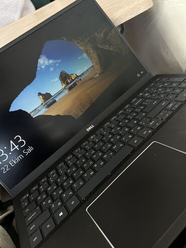 komputer işi: İşlənmiş Dell Vostro, 15.6 ", Intel Core i5, 512 GB