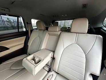 Toyota: Toyota Highlander: 2020 г., 2.5 л, Автомат, Гибрид, Кроссовер — 9