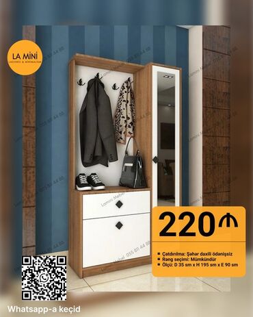 Dolablar: La Mini mebel dəstindən dəhliz üçün funksional mebel. Açıq rəflər