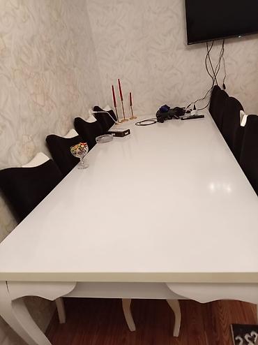 mebel malaziya: Qonaq otağı üçün, İşlənmiş, Açılmayan, Dördbucaq masa, 12 stul — 2