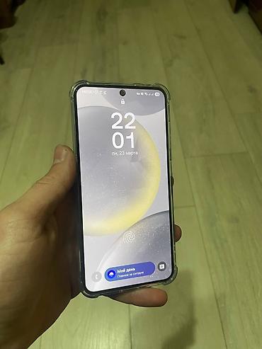 Samsung: Samsung Galaxy S24, Б/у, 128 ГБ, цвет - Черный, 2 SIM, eSIM — 2
