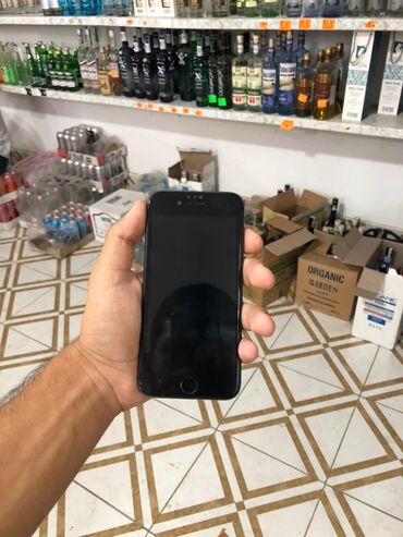 iphone x işlenmiş qiymeti: IPhone 8, 64 GB, Qara, Barmaq izi