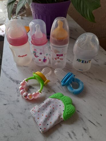 Другие товары для детей: Бутылочки детские в отличном состоянии, ниблер в отличном состоянии
