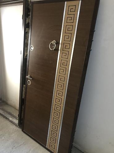 qapi bezekleri: Dizaynlı dəmir giriş qapısı - Material: möhkəm polad konstruksiya — 1