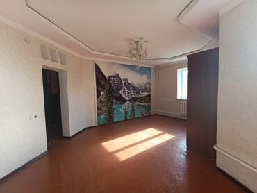 пол дома в бишкеке: 90 кв. м, 5 бөлмө, Жылытылган, Жылуу пол, Брондолгон эшиктер