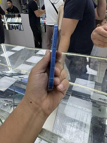 iphone 13mini: IPhone 12 mini, Б/у, 128 ГБ, Синий, Зарядное устройство, Защитное стекло, Чехол, В рассрочку, 70 % — 3